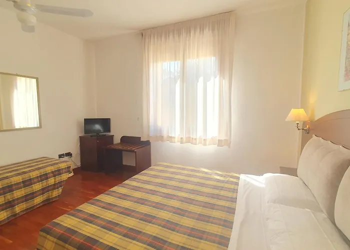 مزرعة للإقامة Gli Ulivi *